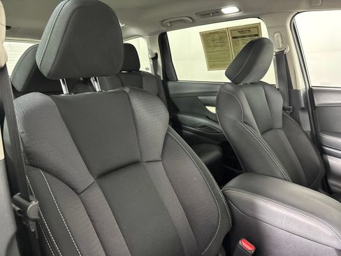 Used 2021 Subaru Ascent Premium w/ Convenience Package AWD/4WD image 31