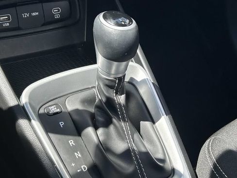 Certified 2024 Hyundai Venue SEL FWD image 23