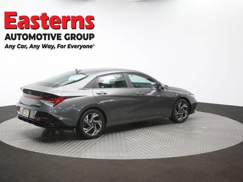 Used 2024 Hyundai Elantra Limited FWD image 44