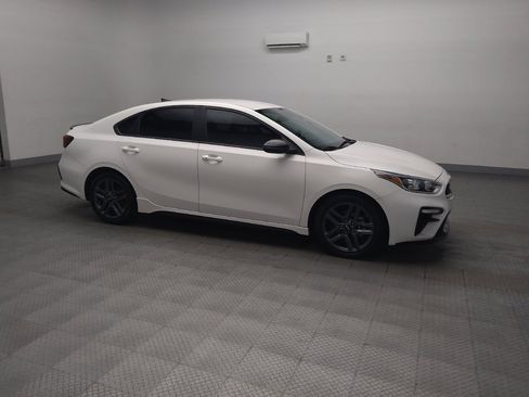 Used 2021 Kia Forte GT-Line FWD image 11