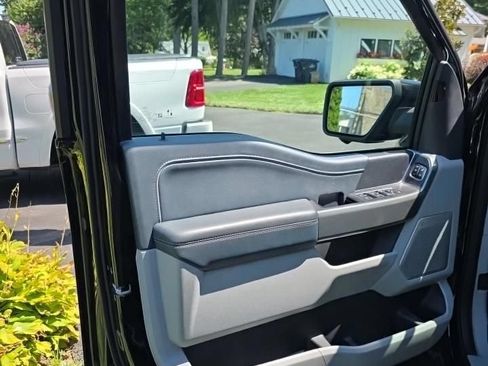 Used 2023 Ford F150 Limited AWD/4WD image 6