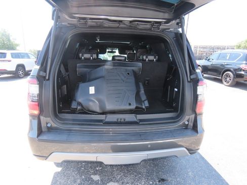 Used 2020 Ford Expedition Limited w/ Equipment Group 301A RWD image 14