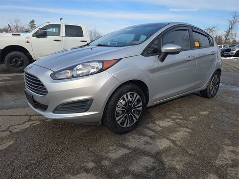Used 2015 Ford Fiesta S image 9