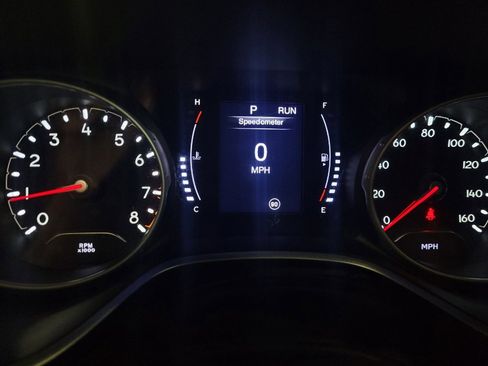 Used 2020 Jeep Compass Latitude w/ Cold Weather Group image 32