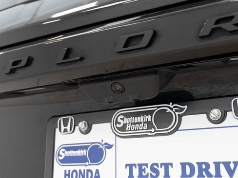 Used 2025 Ford Explorer ST-Line AWD/4WD image 13