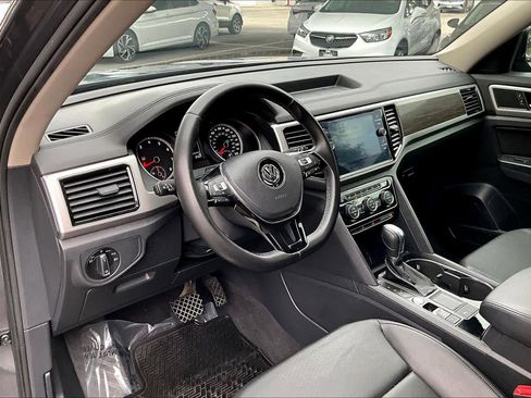 Used 2018 Volkswagen Atlas SEL image 17