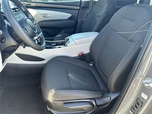 Certified 2024 Hyundai Tucson SE image 21