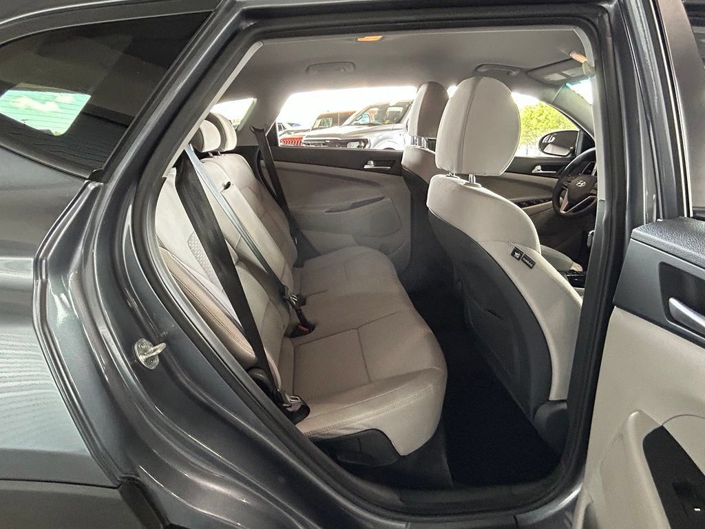 Used 2021 Hyundai Tucson SE w/ Cargo Package FWD image 35
