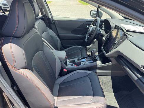 Certified 2024 Subaru Crosstrek 2.5i Limited w/ Popular Package #4A AWD/4WD image 12