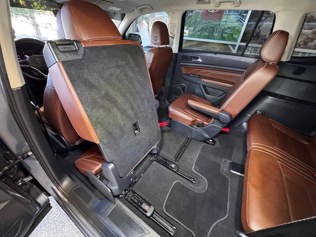 Used 2022 Volkswagen Atlas SE AWD/4WD image 38