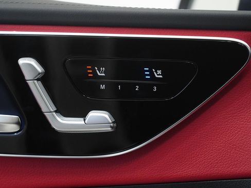 New 2026 Mercedes-Benz C 300 4MATIC Sedan image 30