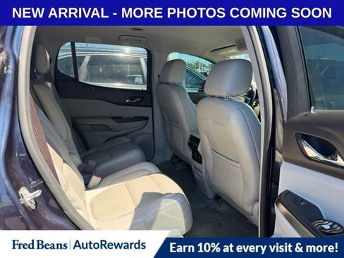 Used 2017 GMC Acadia SLT FWD image 10