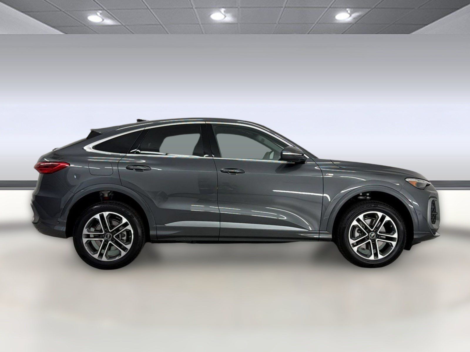 New 2026 Audi Q5 Premium Plus AWD/4WD image 8