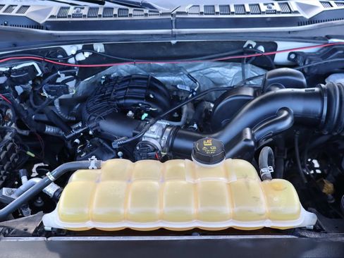 Used 2017 Ford F150 XL w/ XL Power Equipment Group AWD/4WD image 73