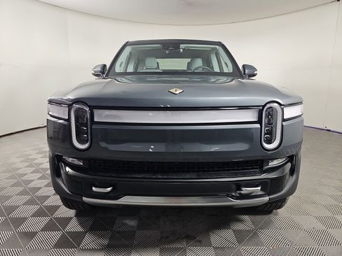 Used 2023 Rivian R1T Adventure image 8