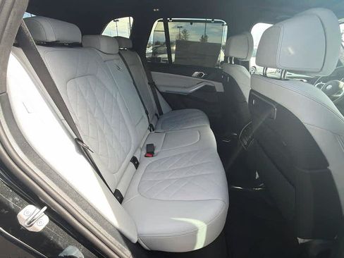 Used 2026 BMW X5 M60i AWD/4WD image 27