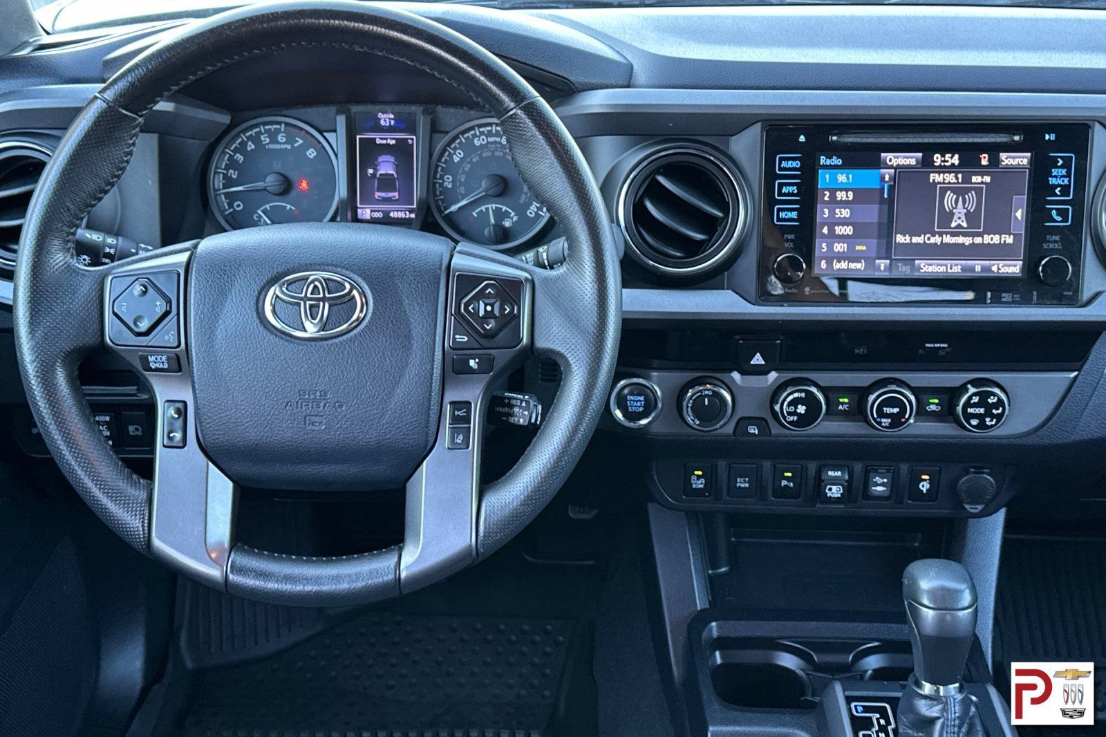 Used 2018 Toyota Tacoma TRD Off-Road w/ Technology Package AWD/4WD image 16