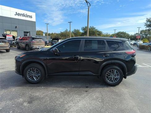 Certified 2021 Nissan Rogue S image 7