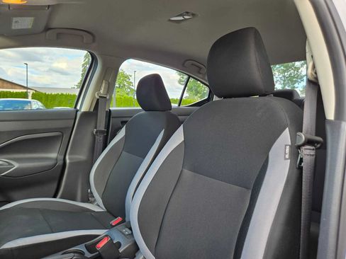 Used 2025 Nissan Versa S w/ Trunk Package FWD image 21