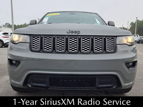Used 2019 Jeep Grand Cherokee Altitude image 19
