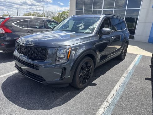 Used 2022 Kia Telluride EX w/ EX Premium Package AWD/4WD image 1
