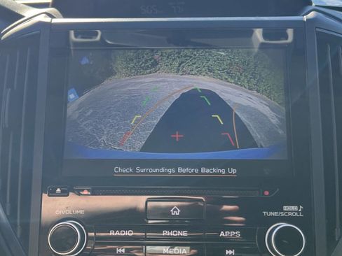 Used 2022 Subaru Crosstrek 2.5i Sport w/ Moonroof Package image 26