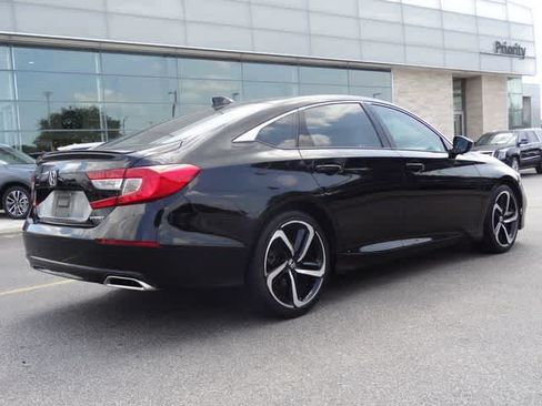 Used 2020 Honda Accord Sport image 3