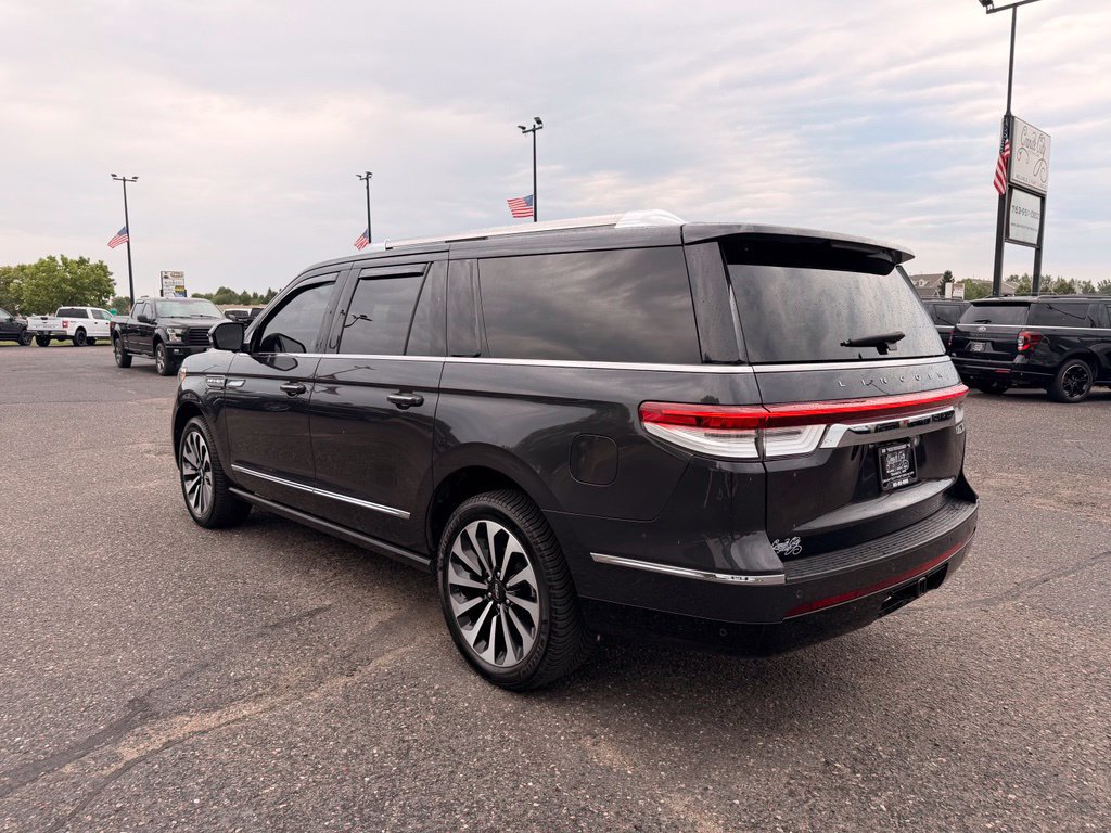Used 2022 Lincoln Navigator L Reserve AWD/4WD image 7