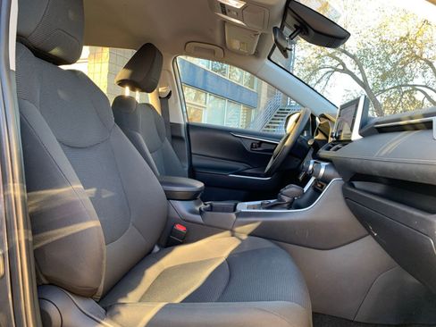 Used 2025 Toyota RAV4 LE image 35