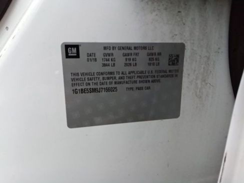 Used 2018 Chevrolet Cruze LT w/ LT Fleet Convenience Package image 12