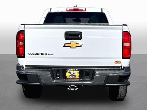 Used 2018 Chevrolet Colorado W/T w/ WT Convenience Package AWD/4WD image 4