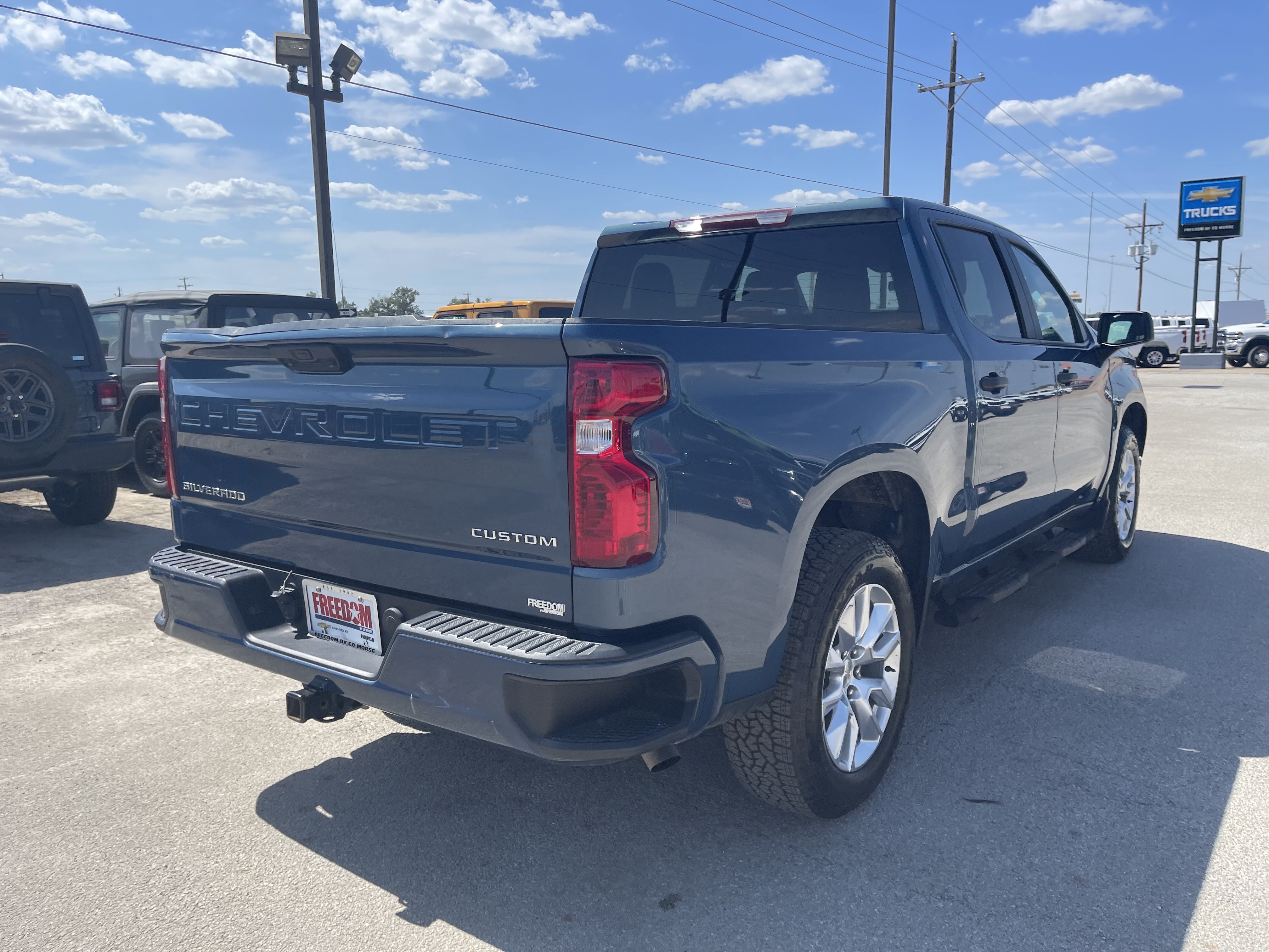 Used 2024 Chevrolet Silverado 1500 Custom RWD image 4