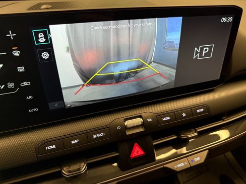 Used 2025 Kia K4 GT-Line w/ GT-Line Premium Package image 12