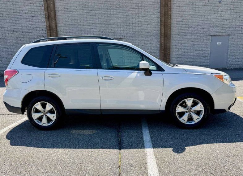 Used 2015 Subaru Forester 2.5i Premium w/ Popular Package #2 AWD/4WD image 5