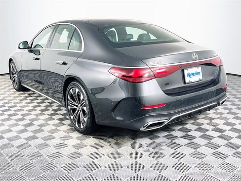 New 2026 Mercedes-Benz E 350 4MATIC Sedan image 4
