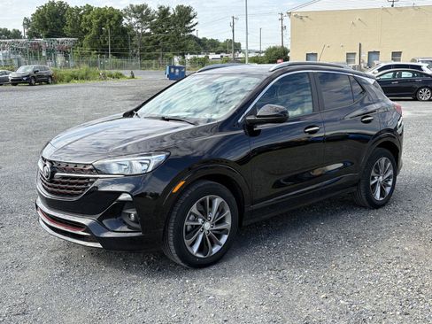 Used 2022 Buick Encore GX Select w/ Sport Touring Package FWD image 4