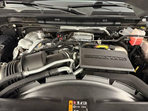 Used 2022 GMC Sierra 3500 Denali w/ Denali Ultimate Package AWD/4WD image 34