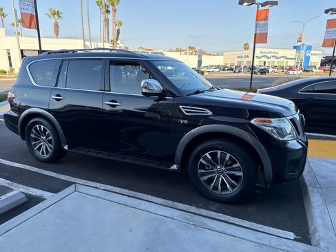Used 2019 Nissan Armada SL w/ Premium Package AWD/4WD image 10