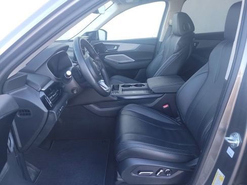 Used 2025 Acura MDX FWD w/ Technology Package image 18