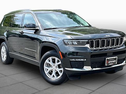 Used 2023 Jeep Grand Cherokee L Limited w/ Luxury Tech Group II AWD/4WD image 3