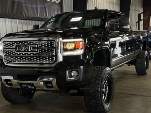 Used 2018 GMC Sierra 3500 Denali w/ Duramax Plus Package AWD/4WD image 25