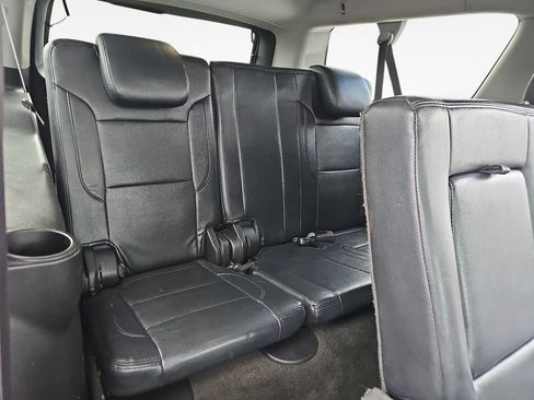 Used 2016 GMC Yukon XL SLE w/ HD Trailering Package AWD/4WD image 12