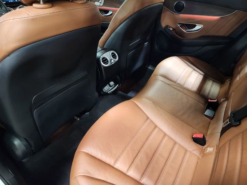 Used 2022 Mercedes-Benz GLC 300 4MATIC Coupe image 51