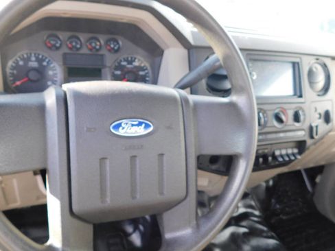 Used 2008 Ford F350 XL image 24