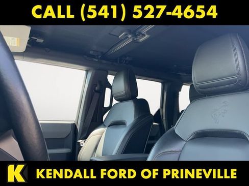 Used 2023 Ford Bronco Badlands w/ Sasquatch Package AWD/4WD image 12
