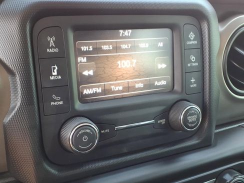 Used 2020 Jeep Wrangler Unlimited Sport AWD/4WD image 26