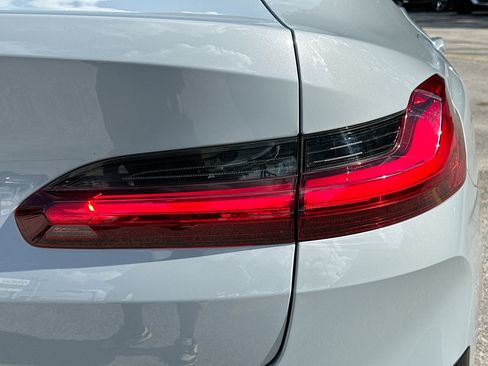 Used 2024 BMW X4 xDrive30i w/ Premium Package image 32