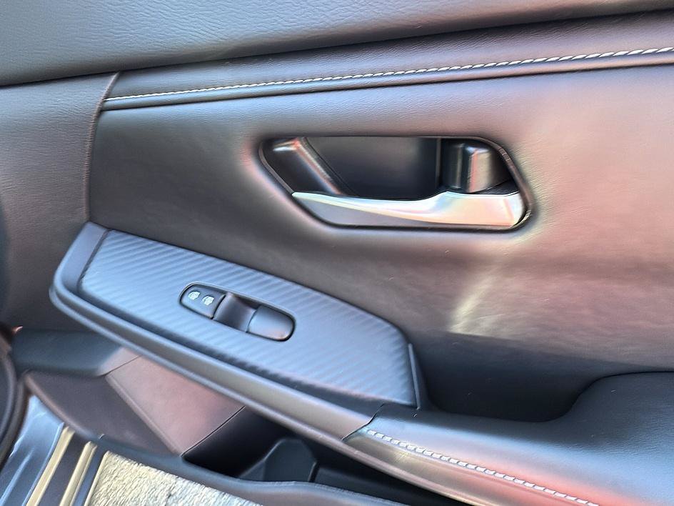 Certified 2025 Nissan Sentra SV FWD image 26