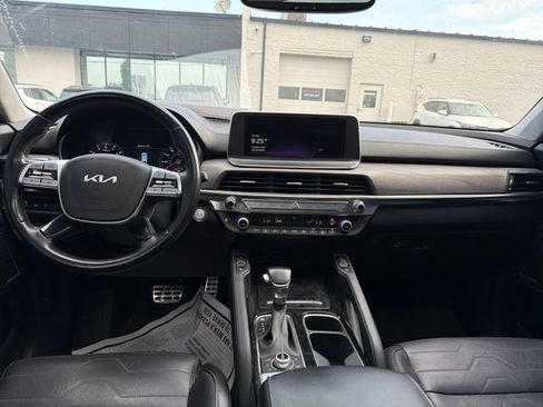 Used 2022 Kia Telluride SX w/ SX Prestige Package AWD/4WD image 12
