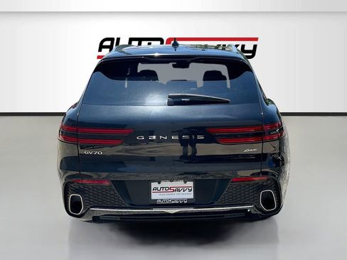 Used 2022 Genesis GV70 2.5T w/ Advanced Package AWD/4WD image 6